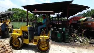 BOMAG BW130 ROLLER [upl. by Kauslick]