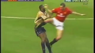 Keane Tries Injuring Vieira Repeatedly [upl. by Xila]