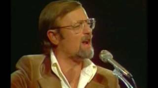 Roger Whittaker  Human whistle Live performance [upl. by Aeikan172]