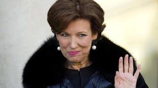 Roselyne Bachelot  Les arbitrages perdus de la ministre [upl. by Gerk]