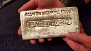 Unboxing a 100 oz Engelhard Silver Bar [upl. by Akihsar]