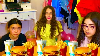 COMPLEANNO di AURORA 12 Mangiamo il MC Donald’s 🍔 [upl. by Miles]