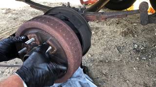 How to Change Campertrailer Brakes [upl. by Macgregor]