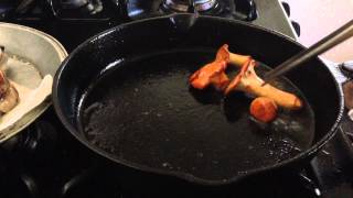 How to saute chanterelles [upl. by Lellih]