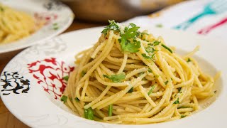 I Tried Authentic Italian Aglio E Olio from Vincenzo’s Plate [upl. by Riess]