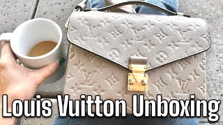 Louis Vuitton unboxing  Pochette Métis [upl. by Hinda]