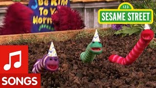 Sesame Street Wiggldy Worm Song [upl. by Niawtna]