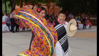 JARABE MIXTECO BAILADO POR NIÑOS OAXAQUEÑOS [upl. by Donia]