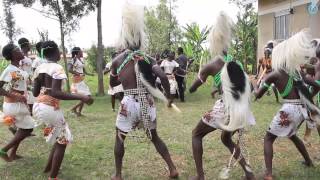 Elgon Ngoma Troupe  Kadodi Imbalu Dance  The Singing Wells project [upl. by Ahsiela]