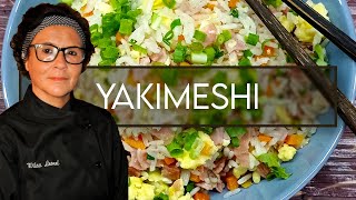 Yakimeshi  o arroz frito japonês [upl. by Suirauqed110]