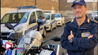 Come diventare Funzionario di Polizia Locale [upl. by Arriaet173]