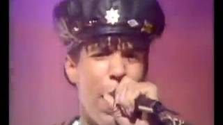 Rebel MC and Double Trouble  Street Tuff TOTP [upl. by Bowie]