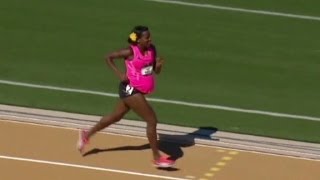 Pregnant Olympian finishes 800 meter race [upl. by Ovid531]