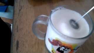 Aerolatte Review Frothing Cold Milk In Under 1 Minute [upl. by Asher]